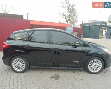 Черный Форд Си-Макс, объемом двигателя 2 л и пробегом 148 тыс. км за 12599 $, фото 1 на Automoto.ua