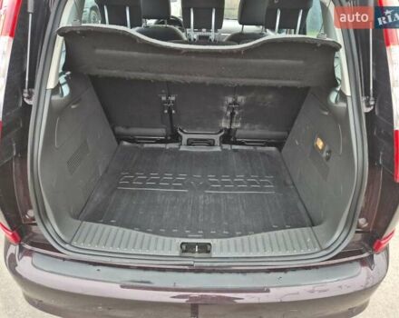 Фиолетовый Форд Си-Макс, объемом двигателя 1.8 л и пробегом 247 тыс. км за 6000 $, фото 21 на Automoto.ua