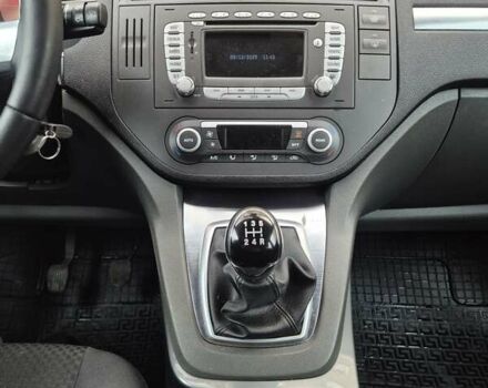 Фиолетовый Форд Си-Макс, объемом двигателя 1.8 л и пробегом 247 тыс. км за 6000 $, фото 16 на Automoto.ua