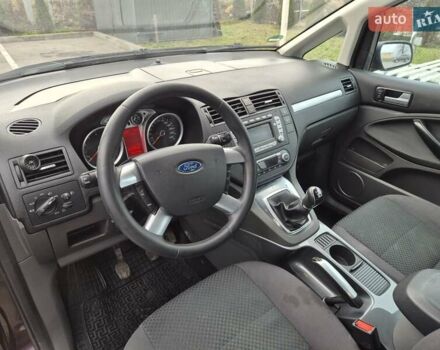 Фиолетовый Форд Си-Макс, объемом двигателя 1.8 л и пробегом 247 тыс. км за 6000 $, фото 11 на Automoto.ua