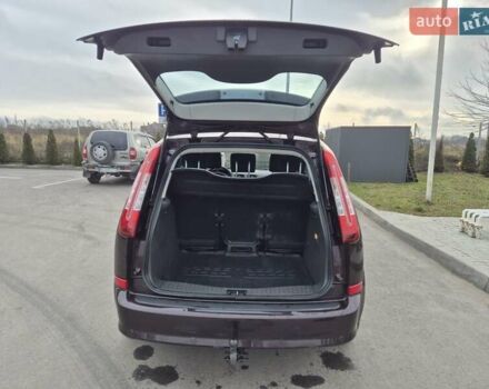 Фиолетовый Форд Си-Макс, объемом двигателя 1.8 л и пробегом 247 тыс. км за 6000 $, фото 20 на Automoto.ua