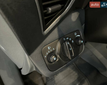 Коричневый Форд Си-Макс, объемом двигателя 1.6 л и пробегом 233 тыс. км за 8650 $, фото 27 на Automoto.ua