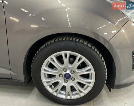 Коричневий Форд Сі-Макс, об'ємом двигуна 1.6 л та пробігом 229 тис. км за 9700 $, фото 12 на Automoto.ua