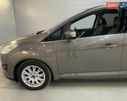 Коричневий Форд Сі-Макс, об'ємом двигуна 1.6 л та пробігом 229 тис. км за 9700 $, фото 18 на Automoto.ua