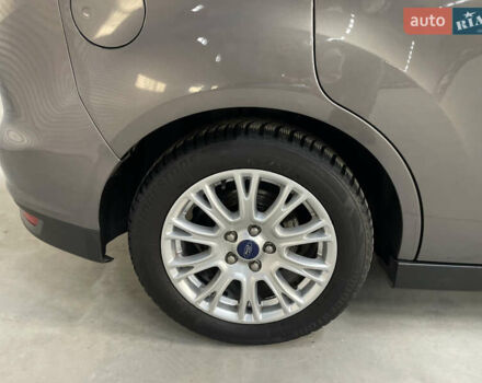 Коричневий Форд Сі-Макс, об'ємом двигуна 1.6 л та пробігом 229 тис. км за 9700 $, фото 13 на Automoto.ua