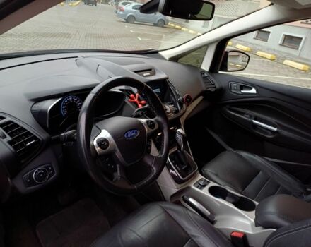 Червоний Форд Сі-Макс, об'ємом двигуна 2 л та пробігом 133 тис. км за 10600 $, фото 6 на Automoto.ua