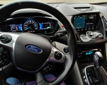 Червоний Форд Сі-Макс, об'ємом двигуна 2 л та пробігом 133 тис. км за 10600 $, фото 7 на Automoto.ua