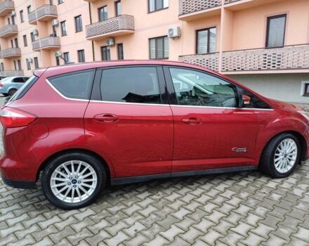 Червоний Форд Сі-Макс, об'ємом двигуна 2 л та пробігом 133 тис. км за 10600 $, фото 2 на Automoto.ua