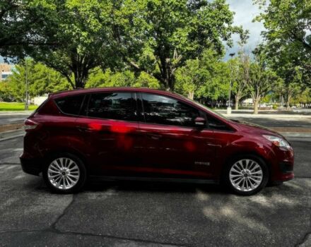 Красный Форд Си-Макс, объемом двигателя 2 л и пробегом 57 тыс. км за 6300 $, фото 4 на Automoto.ua