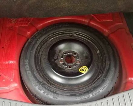 Красный Форд Си-Макс, объемом двигателя 1.6 л и пробегом 350 тыс. км за 3999 $, фото 14 на Automoto.ua