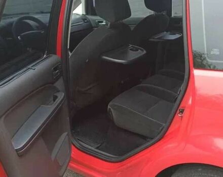 Красный Форд Си-Макс, объемом двигателя 1.6 л и пробегом 350 тыс. км за 3999 $, фото 8 на Automoto.ua