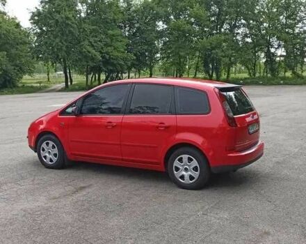 Красный Форд Си-Макс, объемом двигателя 1.6 л и пробегом 350 тыс. км за 3999 $, фото 2 на Automoto.ua