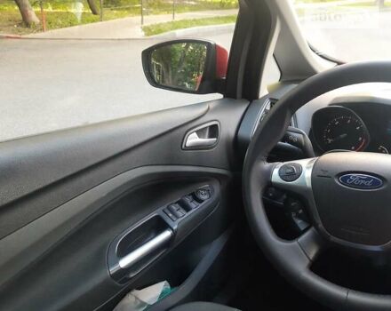 Красный Форд Си-Макс, объемом двигателя 2 л и пробегом 238 тыс. км за 8500 $, фото 8 на Automoto.ua