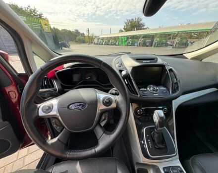 Красный Форд Си-Макс, объемом двигателя 2 л и пробегом 83 тыс. км за 11500 $, фото 9 на Automoto.ua