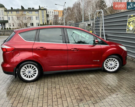 Красный Форд Си-Макс, объемом двигателя 2 л и пробегом 223 тыс. км за 9500 $, фото 1 на Automoto.ua