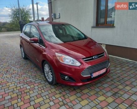 Форд Сі-Макс 2013 у Рівному на Automoto.ua Червоний Форд Сі-Макс, об'ємом двигуна 2 л та пробігом 172 тис. км за 9999 $, фото 5 на Automoto.ua
