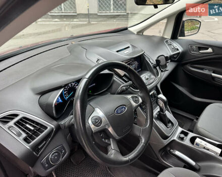 Форд Сі-Макс 2013 у Києві на Automoto.ua Червоний Форд Сі-Макс, об'ємом двигуна 2 л та пробігом 216 тис. км за 8999 $, фото 9 на Automoto.ua