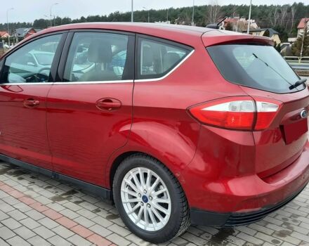 Красный Форд Си-Макс, объемом двигателя 2 л и пробегом 89 тыс. км за 5000 $, фото 4 на Automoto.ua