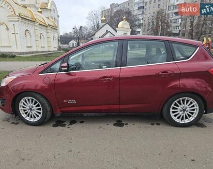 Червоний Форд Сі-Макс, об'ємом двигуна 2 л та пробігом 231 тис. км за 12300 $, фото 3 на Automoto.ua