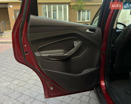 Форд Сі-Макс 2015 у Львові на Automoto.ua Червоний Форд Сі-Макс, об'ємом двигуна 2 л та пробігом 140 тис. км за 11499 $, фото 18 на Automoto.ua