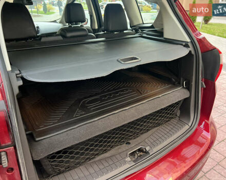 Форд Сі-Макс 2015 у Львові на Automoto.ua Червоний Форд Сі-Макс, об'ємом двигуна 2 л та пробігом 140 тис. км за 11499 $, фото 32 на Automoto.ua