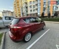Красный Форд Си-Макс, объемом двигателя 2 л и пробегом 218 тыс. км за 10399 $, фото 5 на Automoto.ua