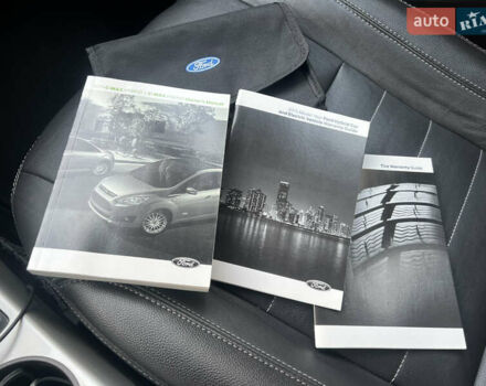 Форд Сі-Макс 2015 у Львові на Automoto.ua Червоний Форд Сі-Макс, об'ємом двигуна 2 л та пробігом 140 тис. км за 11499 $, фото 33 на Automoto.ua