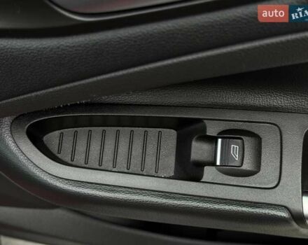 Форд Си-Макс 2016 в Ровно на Automoto.ua Красный Форд Си-Макс, объемом двигателя 2 л и пробегом 177 тыс. км за 13500 $, фото 58 на Automoto.ua