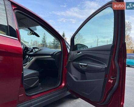 Форд Си-Макс 2016 в Ровно на Automoto.ua Красный Форд Си-Макс, объемом двигателя 2 л и пробегом 177 тыс. км за 13500 $, фото 57 на Automoto.ua