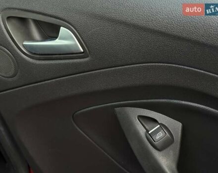 Форд Си-Макс 2016 в Ровно на Automoto.ua Красный Форд Си-Макс, объемом двигателя 2 л и пробегом 177 тыс. км за 13500 $, фото 54 на Automoto.ua