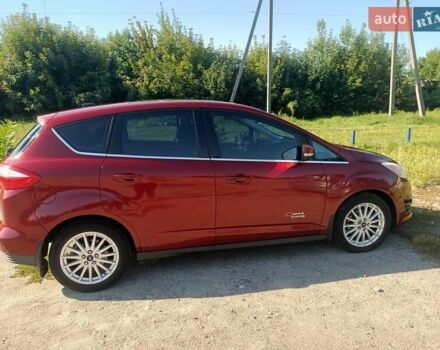 Красный Форд Си-Макс, объемом двигателя 2 л и пробегом 148 тыс. км за 13500 $, фото 1 на Automoto.ua