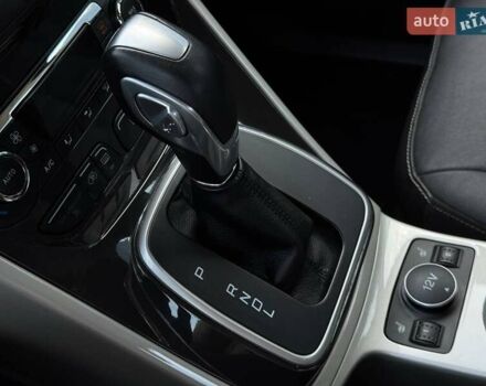 Форд Си-Макс 2016 в Ровно на Automoto.ua Красный Форд Си-Макс, объемом двигателя 2 л и пробегом 177 тыс. км за 13500 $, фото 38 на Automoto.ua