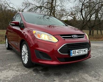 Красный Форд Си-Макс, объемом двигателя 2 л и пробегом 81 тыс. км за 14200 $, фото 5 на Automoto.ua
