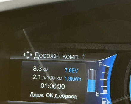 Красный Форд Си-Макс, объемом двигателя 2 л и пробегом 84 тыс. км за 14500 $, фото 9 на Automoto.ua