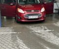 Красный Форд Си-Макс, объемом двигателя 2 л и пробегом 170 тыс. км за 9600 $, фото 1 на Automoto.ua