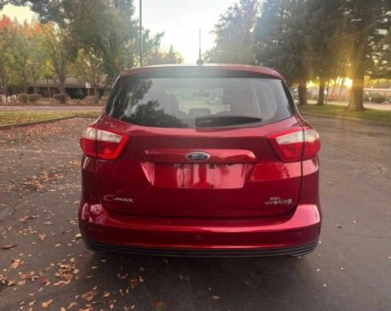 Червоний Форд Сі-Макс, об'ємом двигуна 2 л та пробігом 73 тис. км за 4450 $, фото 5 на Automoto.ua