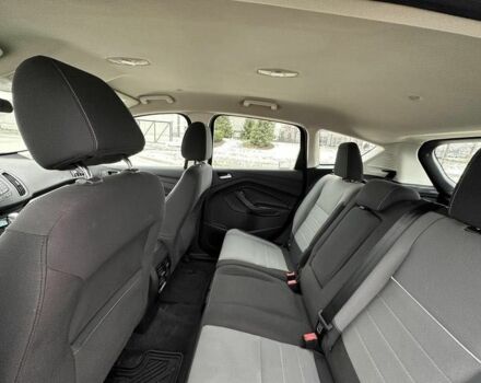 Червоний Форд Сі-Макс, об'ємом двигуна 0 л та пробігом 81 тис. км за 10700 $, фото 13 на Automoto.ua