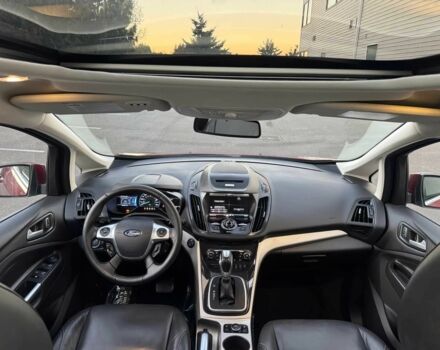 Красный Форд Си-Макс, объемом двигателя 2 л и пробегом 80 тыс. км за 5800 $, фото 11 на Automoto.ua