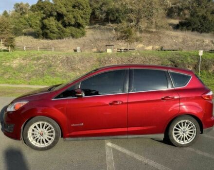 Красный Форд Си-Макс, объемом двигателя 2 л и пробегом 72 тыс. км за 7800 $, фото 3 на Automoto.ua