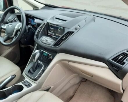 Червоний Форд Сі-Макс, об'ємом двигуна 2 л та пробігом 121 тис. км за 8300 $, фото 8 на Automoto.ua