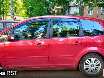 Красный Форд Си-Макс, объемом двигателя 1.8 л и пробегом 354 тыс. км за 5000 $, фото 1 на Automoto.ua