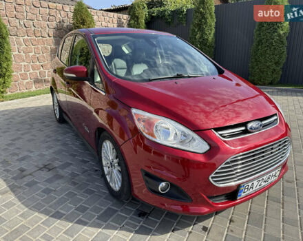 Красный Форд Си-Макс, объемом двигателя 2 л и пробегом 128 тыс. км за 12600 $, фото 1 на Automoto.ua