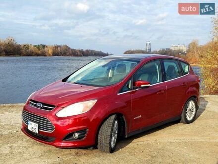Форд Сі-Макс 2013 у Києві на Automoto.ua Червоний Форд Сі-Макс, об'ємом двигуна 2 л та пробігом 237 тис. км за 9990 $, фото 1 на Automoto.ua