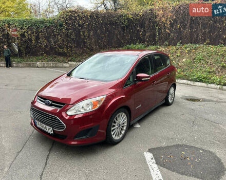 Форд Сі-Макс 2013 у Києві на Automoto.ua Червоний Форд Сі-Макс, об'ємом двигуна 2 л та пробігом 216 тис. км за 8999 $, фото 1 на Automoto.ua