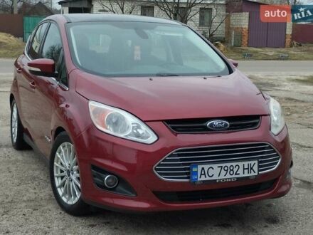 Форд Си-Макс 2013 в Новгород-Северском на Automoto.ua Красный Форд Си-Макс, объемом двигателя 2 л и пробегом 141 тыс. км за 12000 $, фото 1 на Automoto.ua
