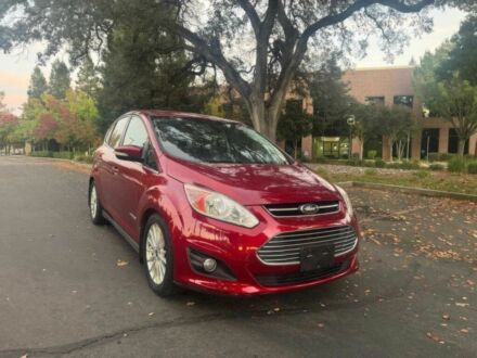 Красный Форд Си-Макс, объемом двигателя 2 л и пробегом 73 тыс. км за 4450 $, фото 1 на Automoto.ua