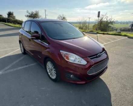 Красный Форд Си-Макс, объемом двигателя 2 л и пробегом 72 тыс. км за 7800 $, фото 1 на Automoto.ua