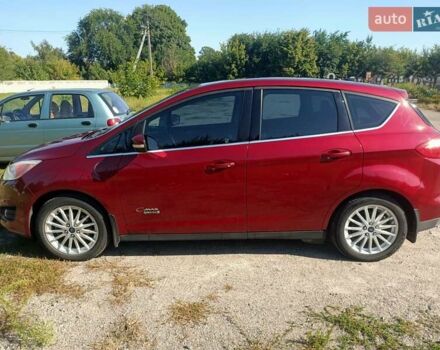 Красный Форд Си-Макс, объемом двигателя 2 л и пробегом 148 тыс. км за 13500 $, фото 1 на Automoto.ua