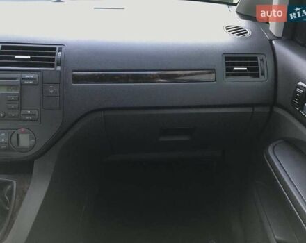 Форд Си-Макс, объемом двигателя 1.6 л и пробегом 338 тыс. км за 4500 $, фото 13 на Automoto.ua