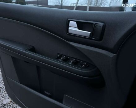 Форд Си-Макс, объемом двигателя 2 л и пробегом 243 тыс. км за 5700 $, фото 19 на Automoto.ua